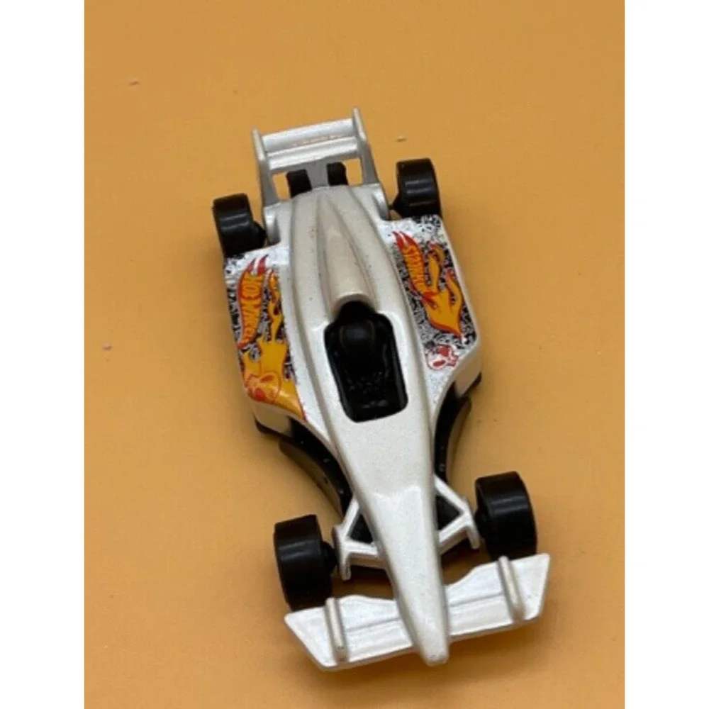 VTN Hot Wheels Collection: 1977‎ Metallic Flame Dragster, 1998 Mattel & McDonald